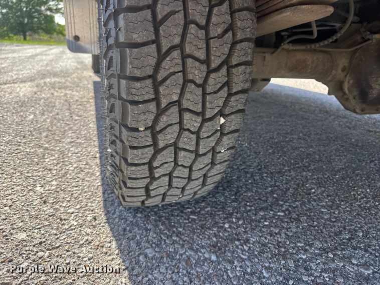 image for item ET1996 1998 Dodge Ram Wagon 3500 van