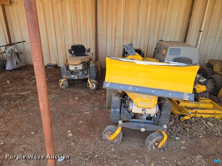 image for item ET5041 (3) Walker ZTR mowers