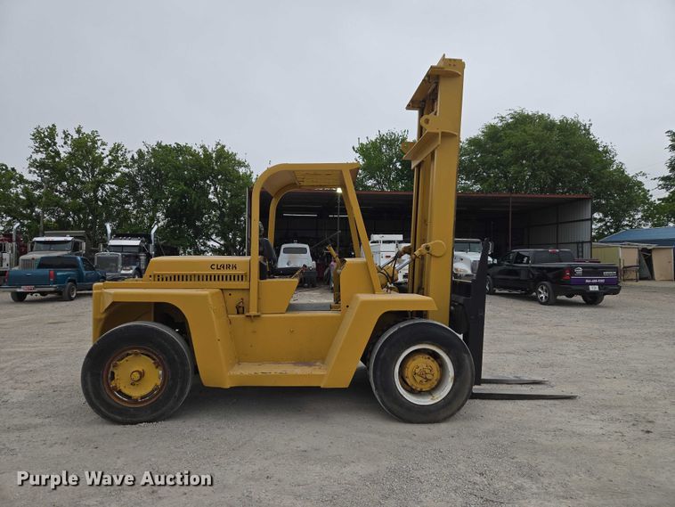 image for item ET5052 Clark 392439 forklift