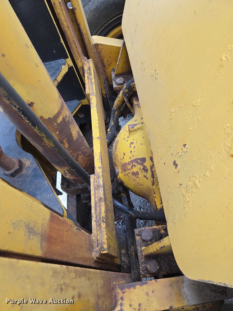 image for item ET5052 Clark 392439 forklift