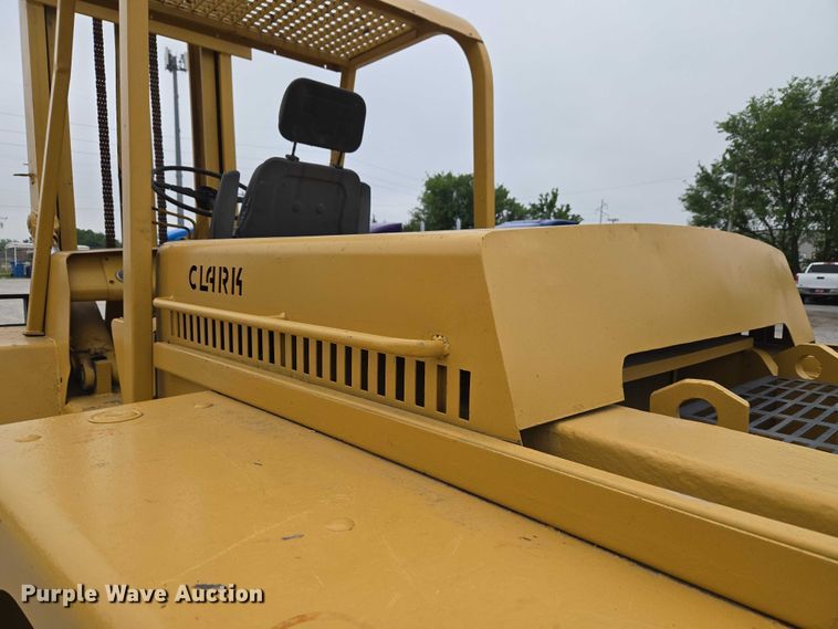 image for item ET5052 Clark 392439 forklift