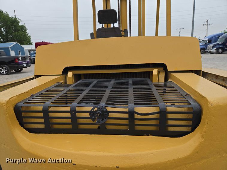 image for item ET5052 Clark 392439 forklift