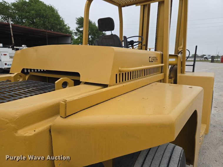 image for item ET5052 Clark 392439 forklift