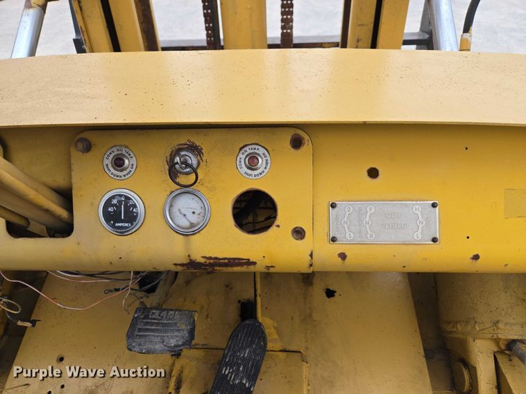 image for item ET5052 Clark 392439 forklift