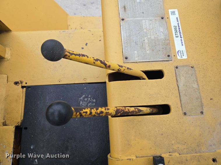 image for item ET5052 Clark 392439 forklift