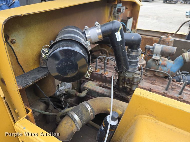 image for item ET5052 Clark 392439 forklift