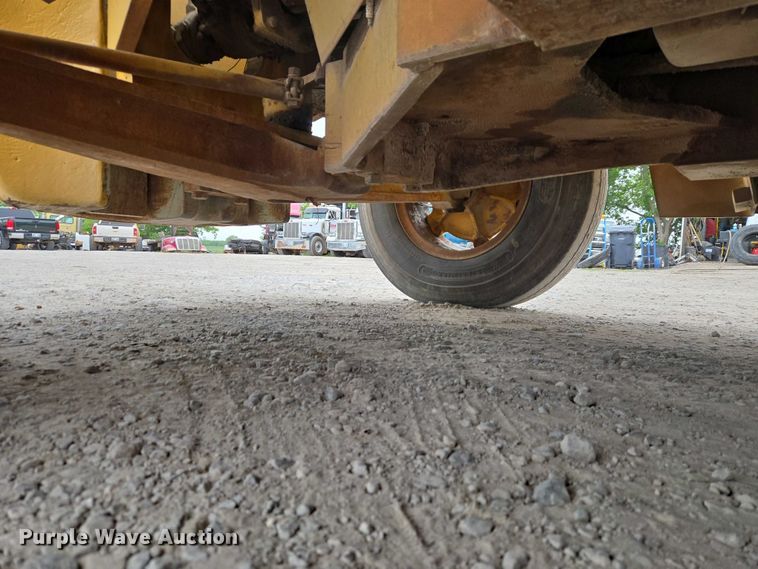 image for item ET5052 Clark 392439 forklift