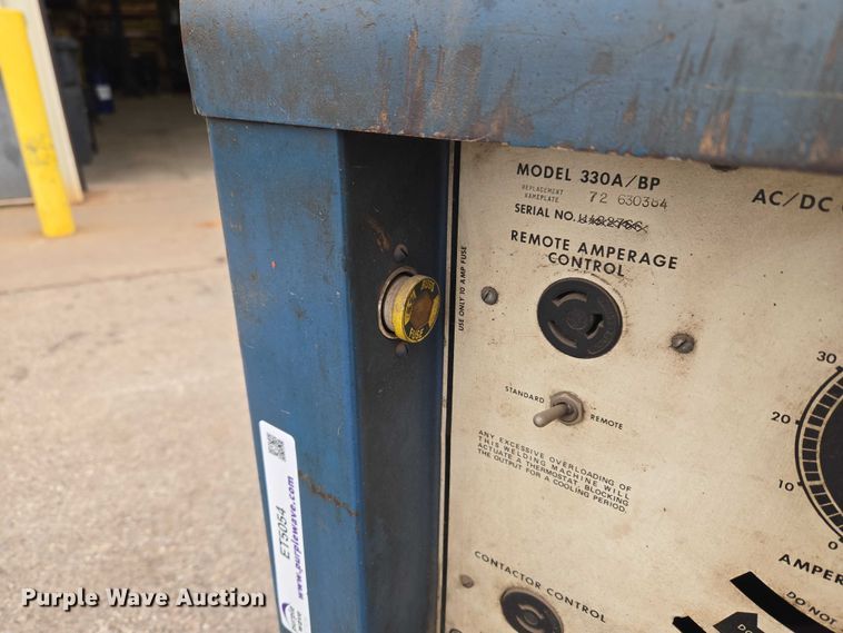 image for item ET5054 Miller 330A/BP welder