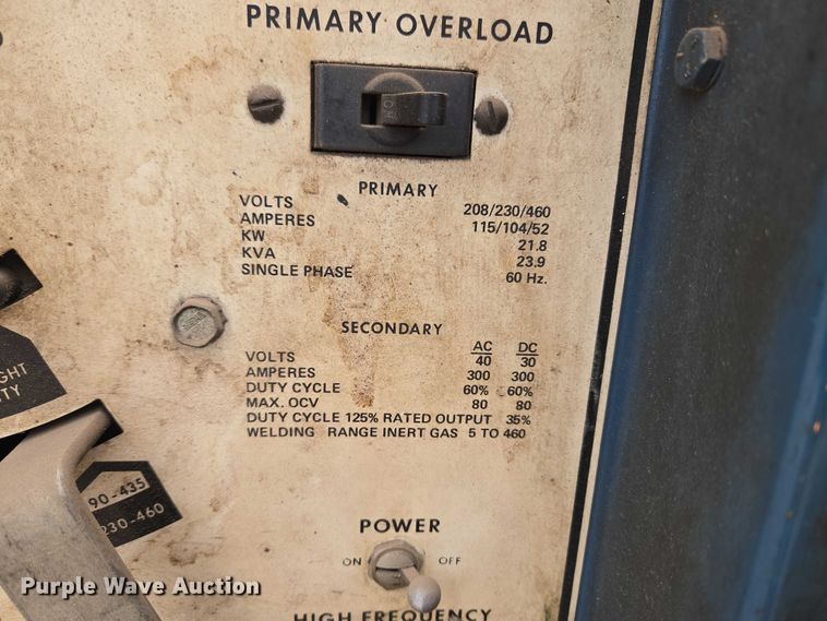image for item ET5054 Miller 330A/BP welder