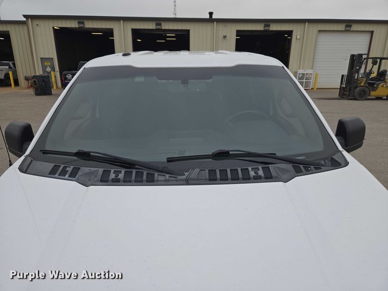 image for item ET5055 2018 Ford F150 Crew Cab pickup truck