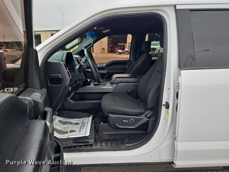 image for item ET5055 2018 Ford F150 Crew Cab pickup truck