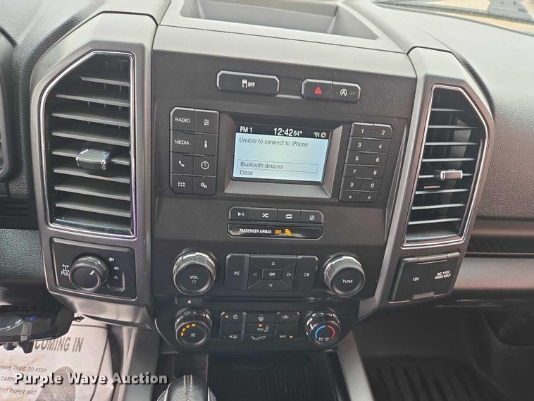 image for item ET5055 2018 Ford F150 Crew Cab pickup truck