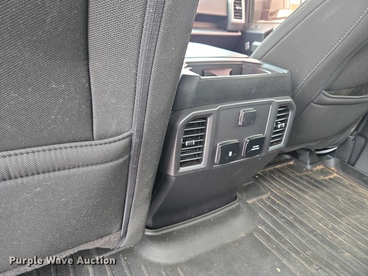 image for item ET5055 2018 Ford F150 Crew Cab pickup truck