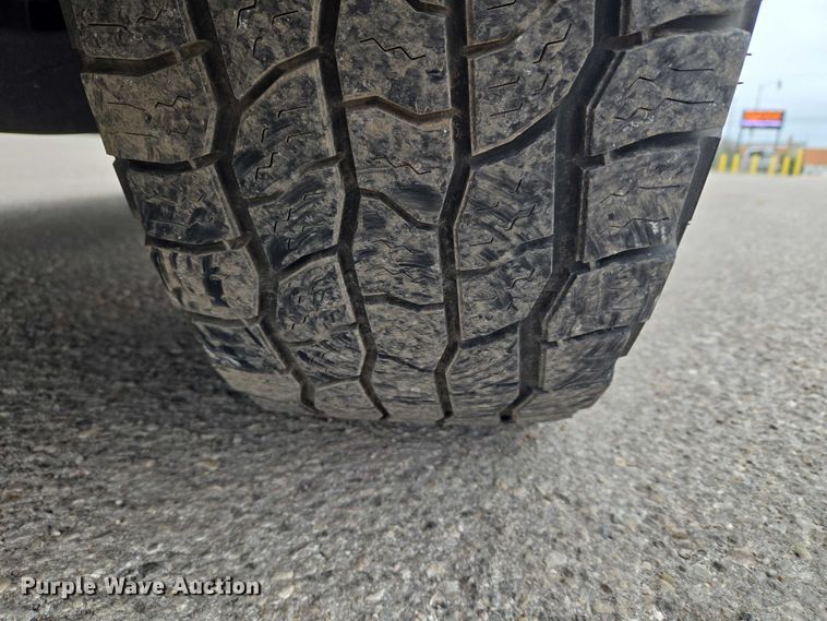 image for item ET5055 2018 Ford F150 Crew Cab pickup truck