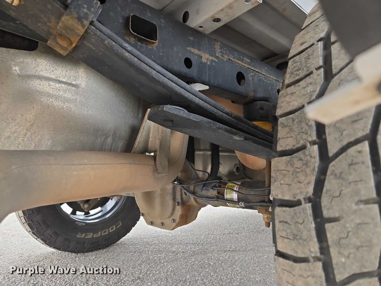 image for item ET5055 2018 Ford F150 Crew Cab pickup truck