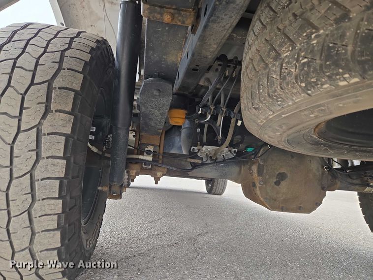 image for item ET5055 2018 Ford F150 Crew Cab pickup truck