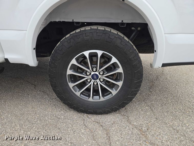 image for item ET5055 2018 Ford F150 Crew Cab pickup truck