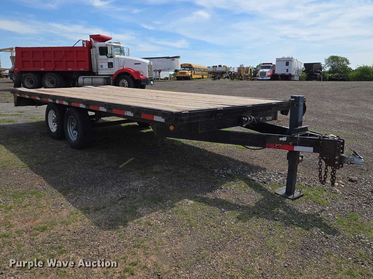 image for item ET5066 2010 Snake River utility trailer