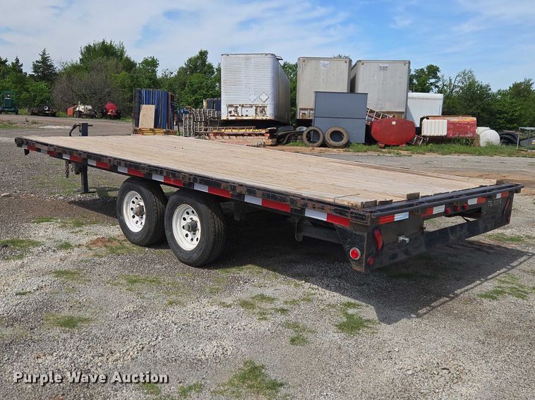 image for item ET5066 2010 Snake River utility trailer