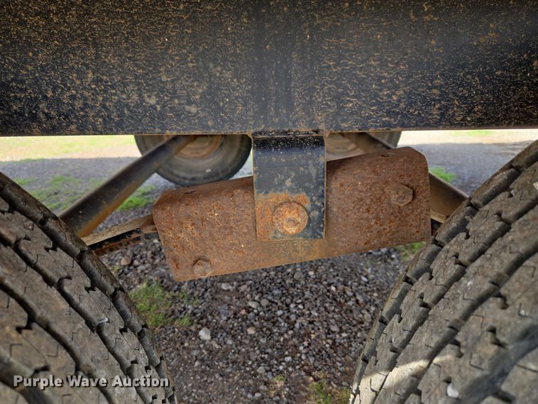 image for item ET5066 2010 Snake River utility trailer