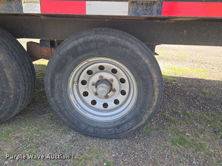 image for item ET5066 2010 Snake River utility trailer