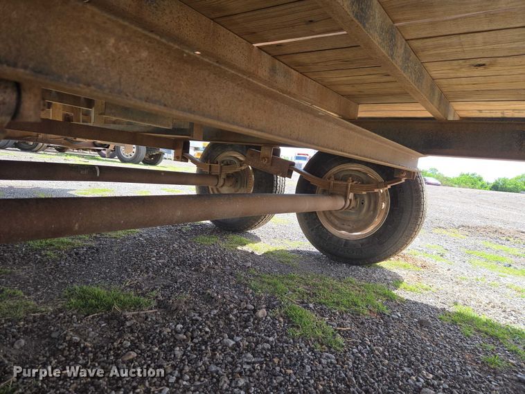 image for item ET5066 2010 Snake River utility trailer