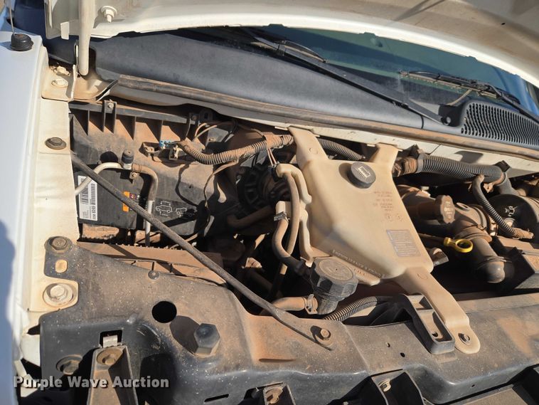 image for item ET5070 2015 Chevrolet Express 3500 van