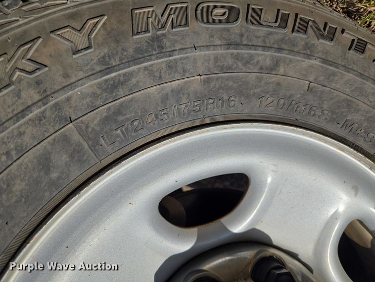 image for item ET5070 2015 Chevrolet Express 3500 van