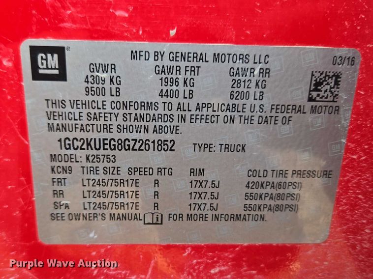 image for item ET5072 2016 Chevrolet Silverado 2500HD Ext. Cab pickup truck