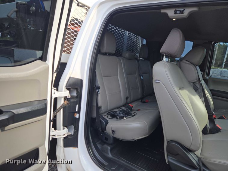 image for item ET5073 2021 Ford F350 Super Duty XL Ext. Cab utility bed pickup truck