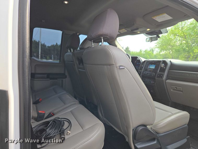 image for item ET5073 2021 Ford F350 Super Duty XL Ext. Cab utility bed pickup truck