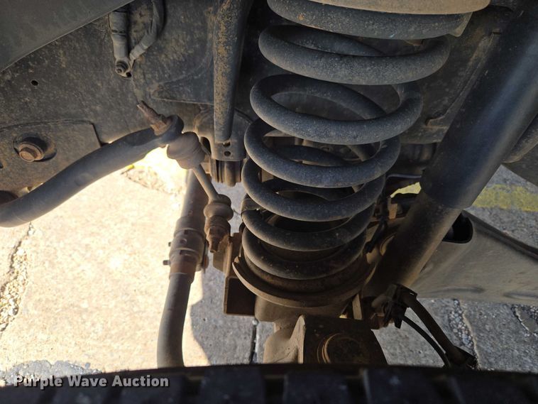 image for item ET5084 2014 RAM 3500 Crew Cab pickup truck