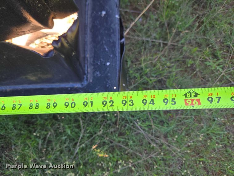 image for item ET5086 Roll-off dumpster