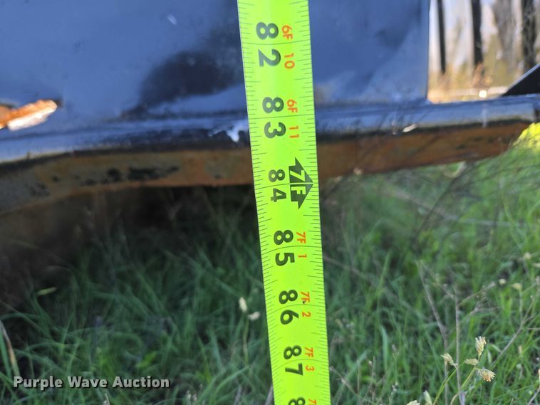 image for item ET5086 Roll-off dumpster