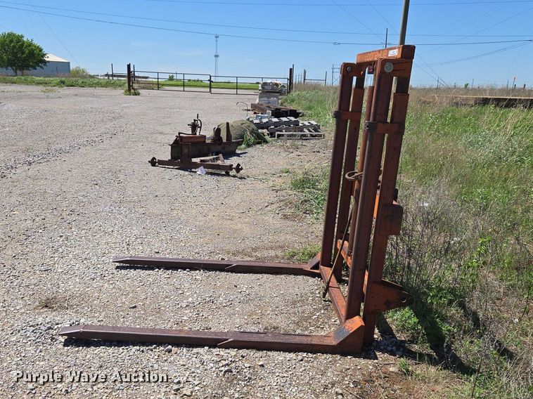 image for item ET5092 Donahue 3000-70W forks