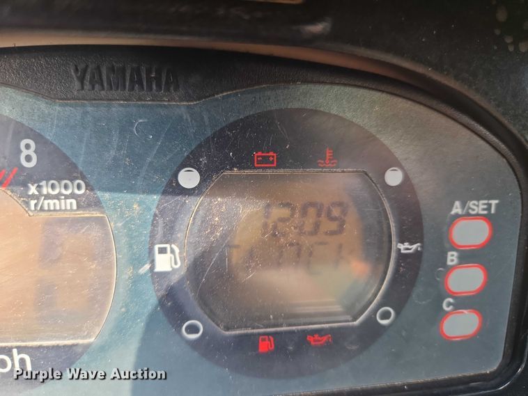 image for item ET5099 2001 Yamaha Wave Runner XL 800 personal watercraft
