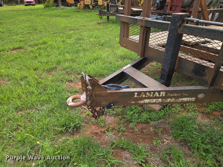 image for item ET5209 2008 Lamar equipment trailer