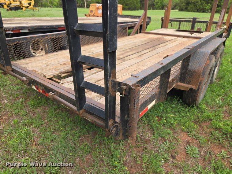 image for item ET5209 2008 Lamar equipment trailer
