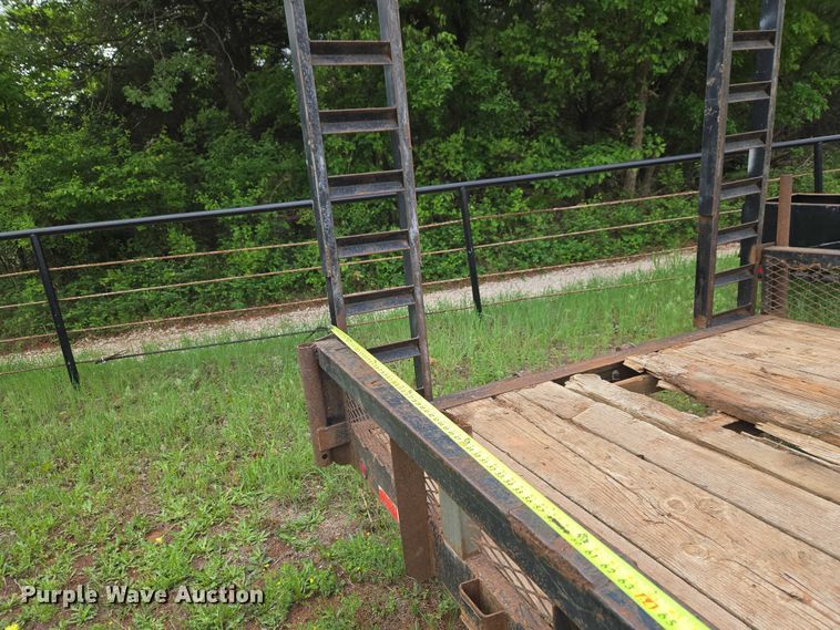 image for item ET5209 2008 Lamar equipment trailer