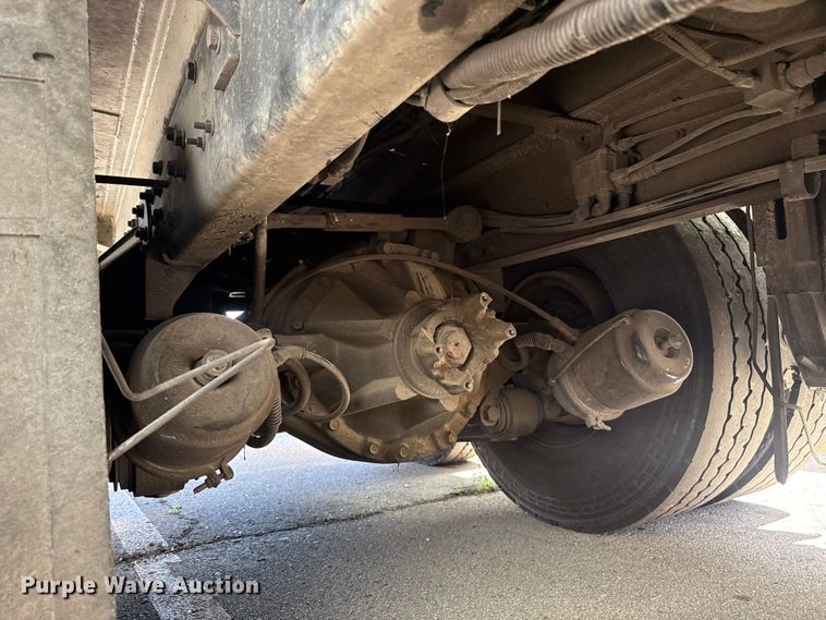 image for item ET6039 2013 Crane Carrier  refuse truck