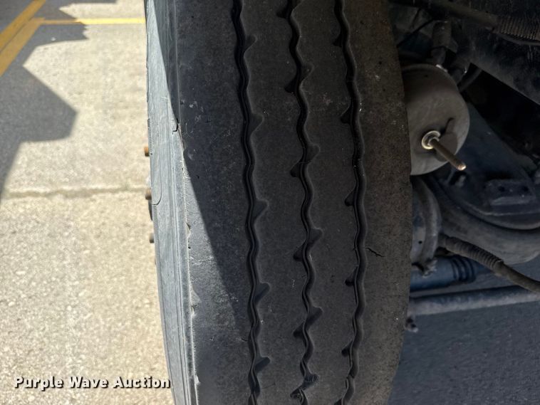 image for item ET6039 2013 Crane Carrier  refuse truck