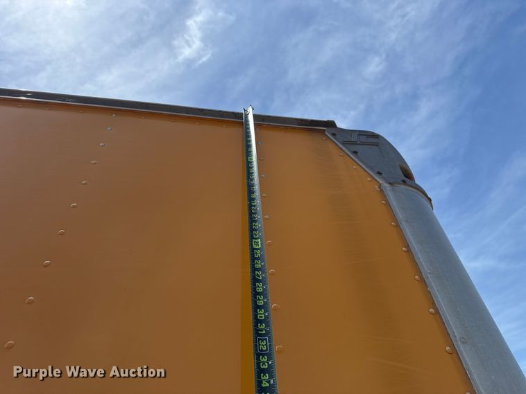 image for item ET6040 2003 Ford E450 box truck