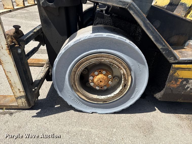 image for item ET6045 Yale GLP050TGEVAE086 forklift