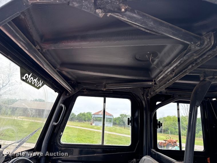 image for item ET6059 2016 Kubota RTV X1140 utility vehicle