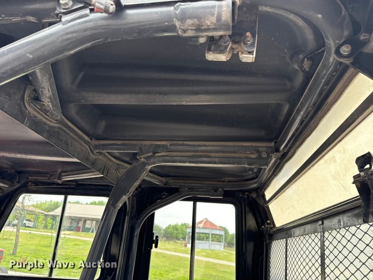 image for item ET6059 2016 Kubota RTV X1140 utility vehicle