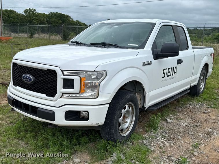 image for item ET6065 2019 Ford F150 Ext. Cab pickup truck