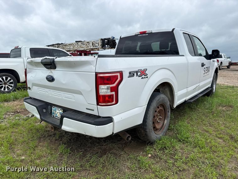 image for item ET6065 2019 Ford F150 Ext. Cab pickup truck
