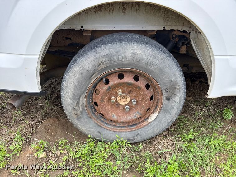 image for item ET6065 2019 Ford F150 Ext. Cab pickup truck