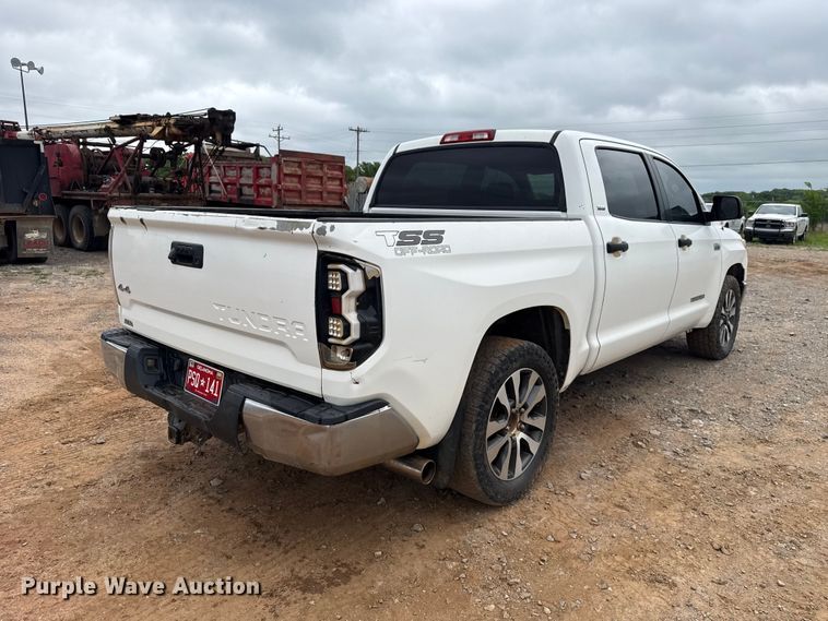 image for item ET6066 2014 Toyota Tundra Crew Cab pickup truck