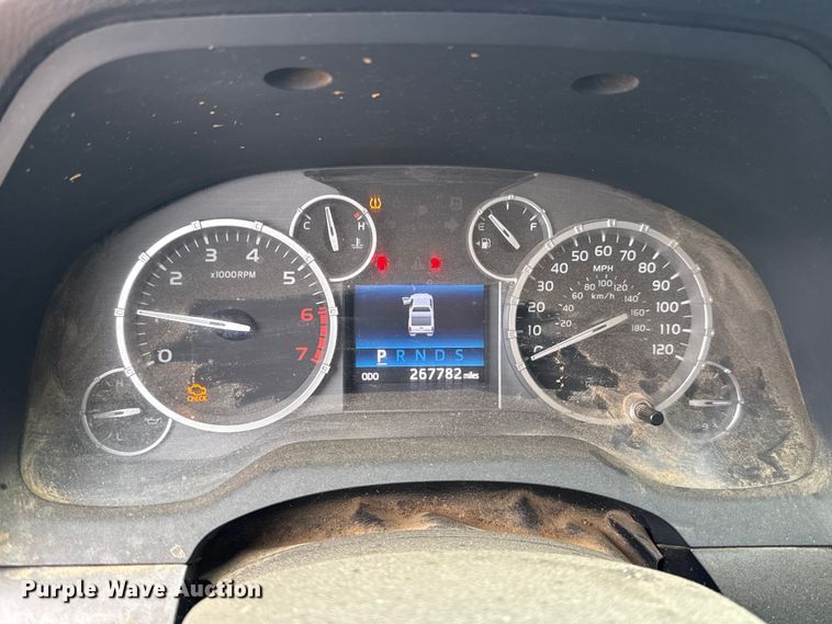 image for item ET6066 2014 Toyota Tundra Crew Cab pickup truck